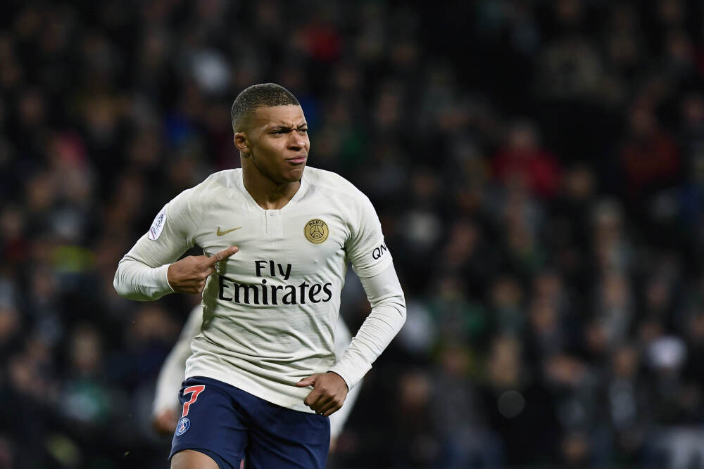 法兰克福能在德国杯发力？多特蒙德需要分心联赛和欧冠杯！